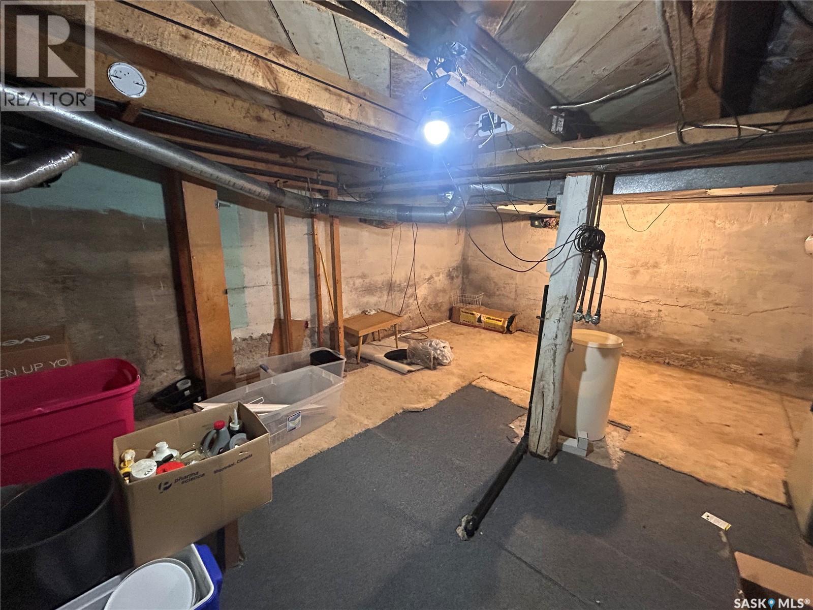 230 Railway Avenue W, Wawota, SK - Indoor Photo Showing Basement