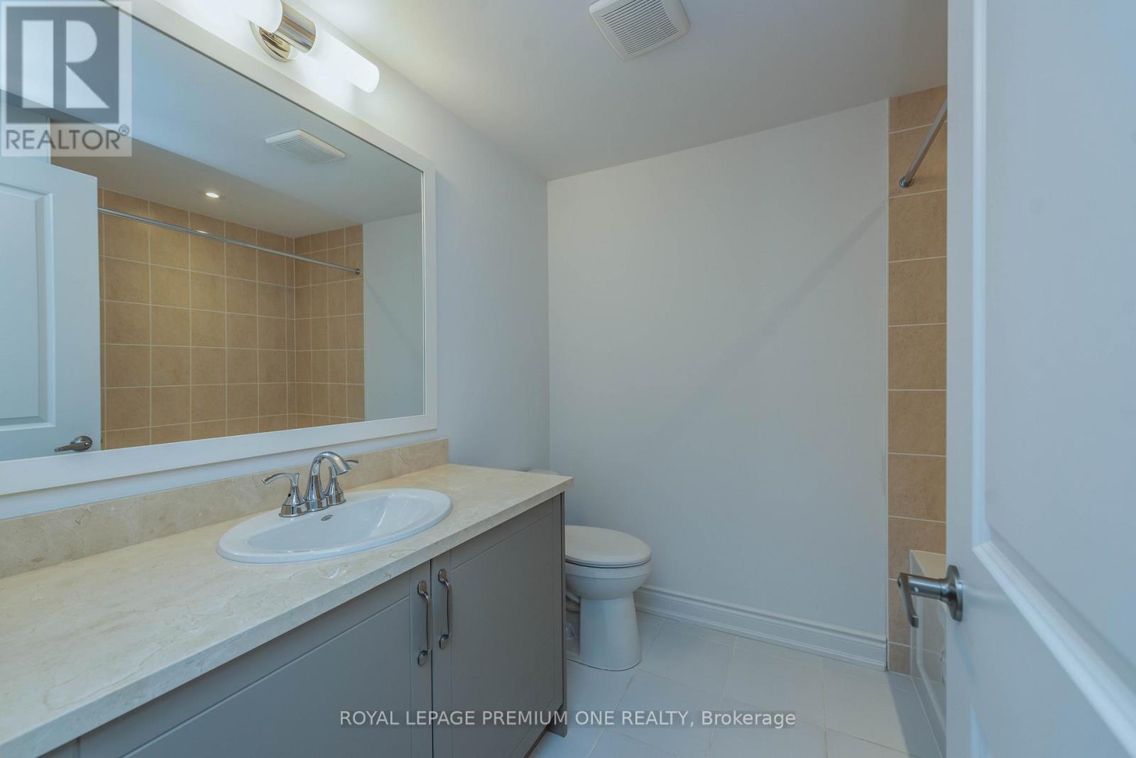 149 - 55 Lunar Crescent, Mississauga, ON - Indoor Photo Showing Bathroom