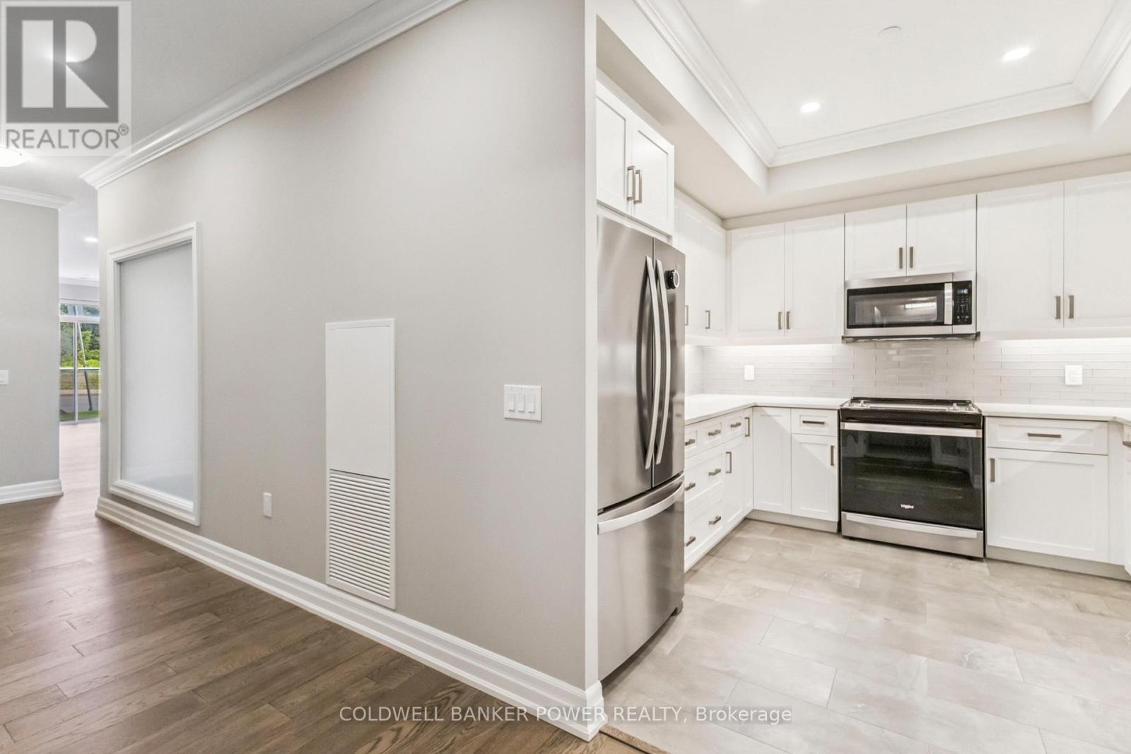 113 - 480 Callaway Road, London North (North R), ON - Indoor Photo Showing Kitchen