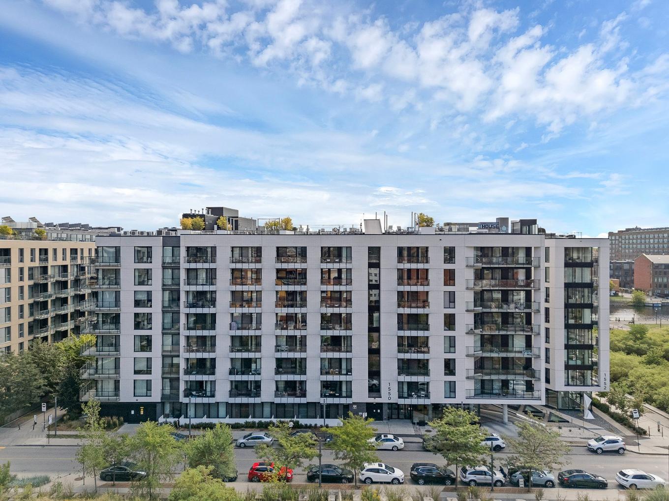 Aerial photo - 218-1550 Rue Des Bassins, Montréal (Le Sud-Ouest), QC - Outdoor With Balcony With Facade