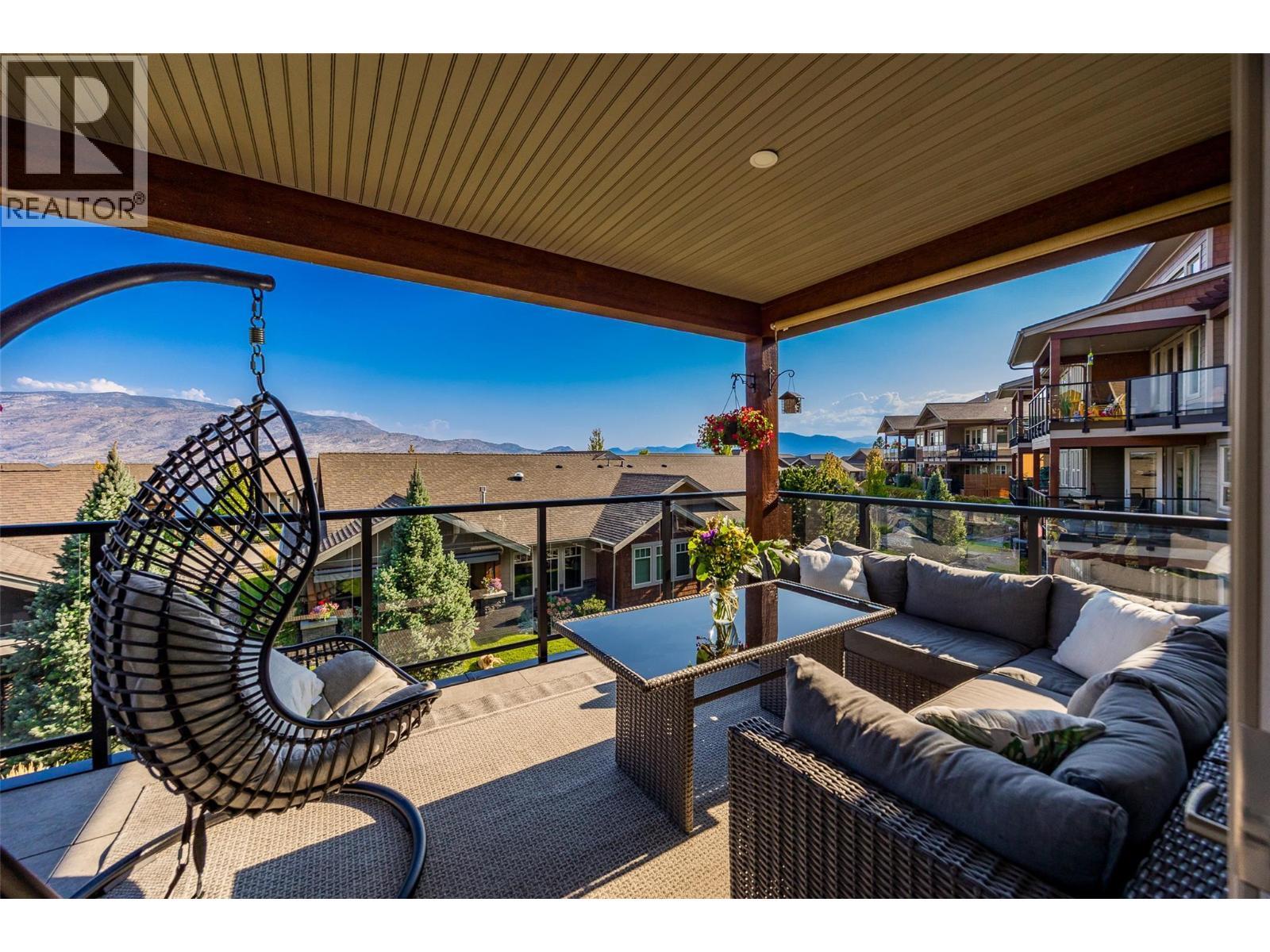 4000 Redstone Crescent Unit# 224, Peachland, BC - Outdoor With Deck Patio Veranda With Exterior