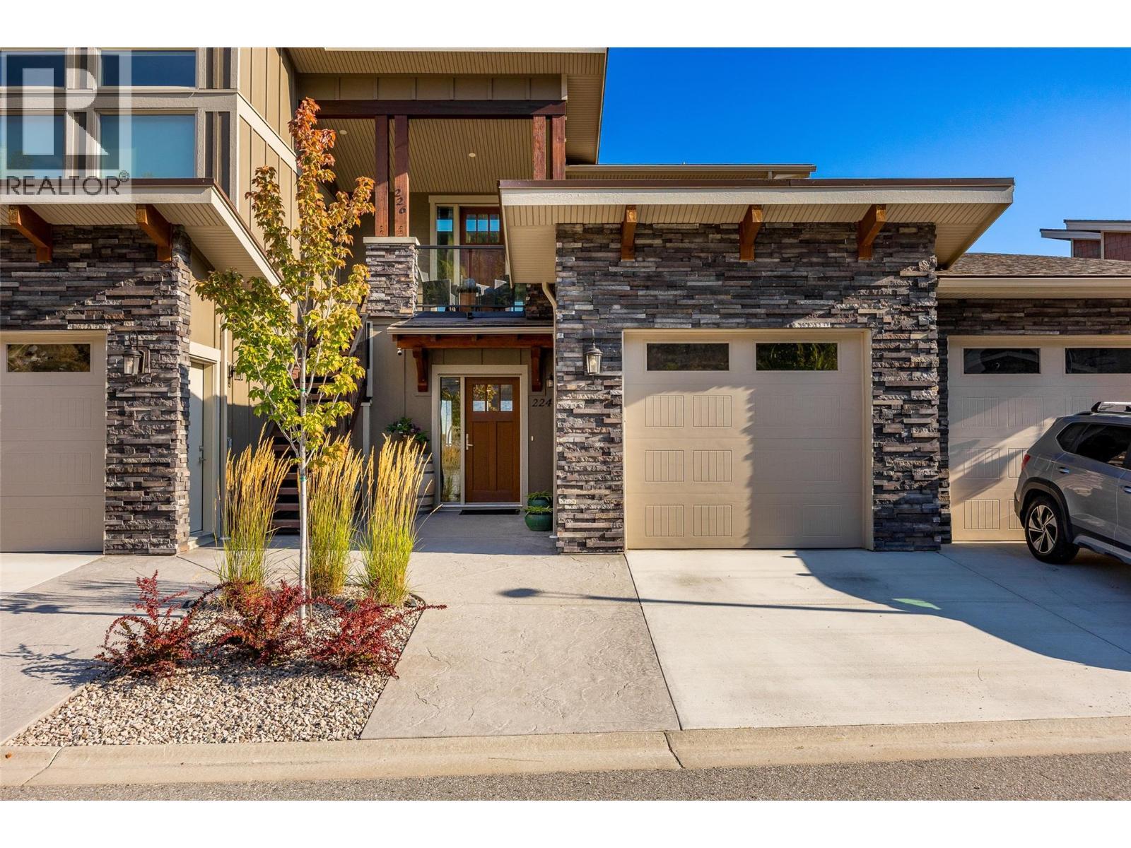 4000 Redstone Crescent Unit# 224, Peachland, BC - Outdoor With Facade