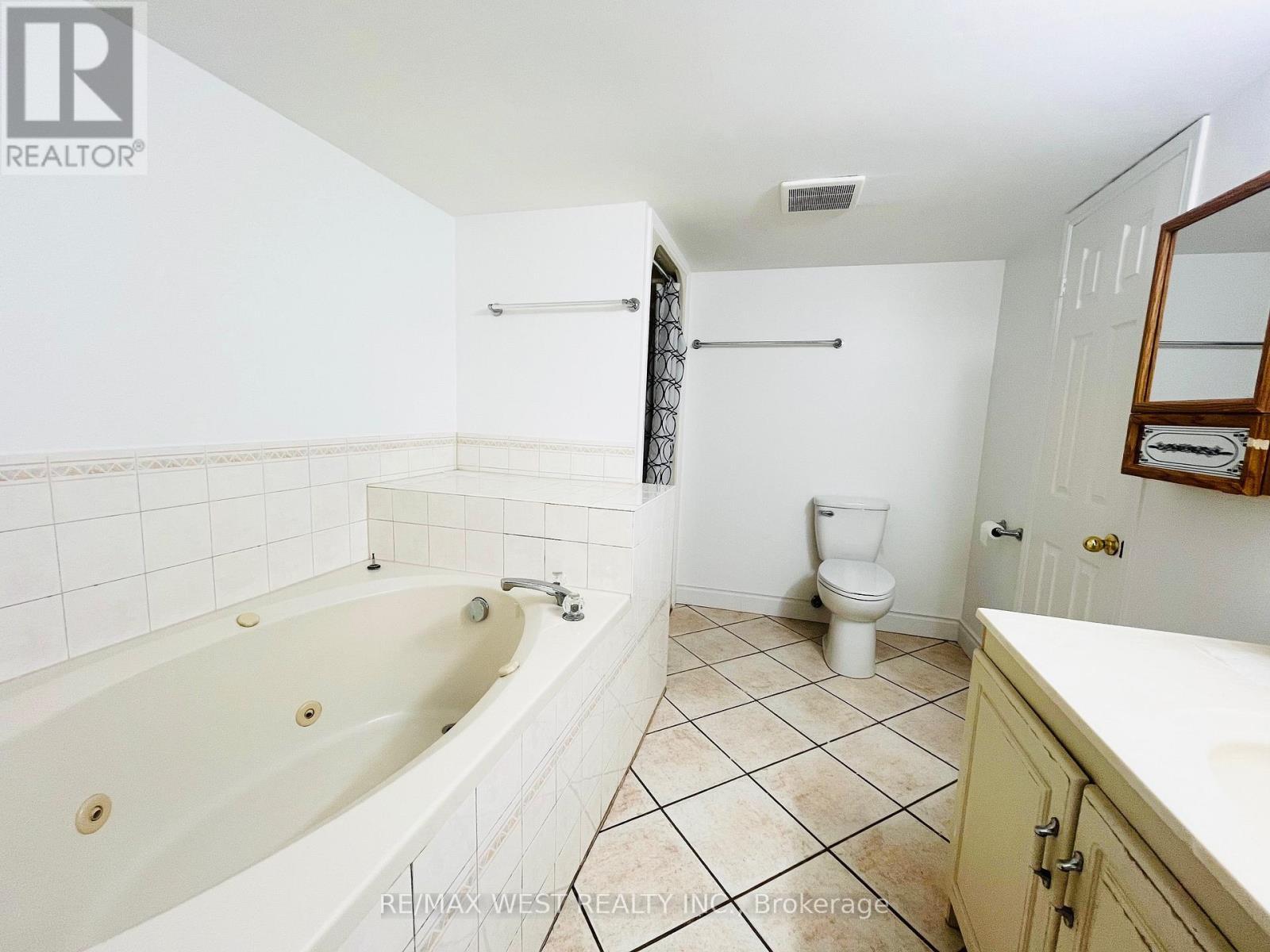 Basement - 63 Taylorwood Road, Oshawa, ON - Indoor Photo Showing Bathroom