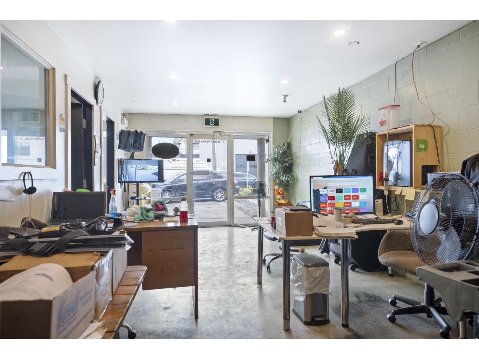 45868 Railway Avenue|Chilliwack Downtown, Chilliwack, BC