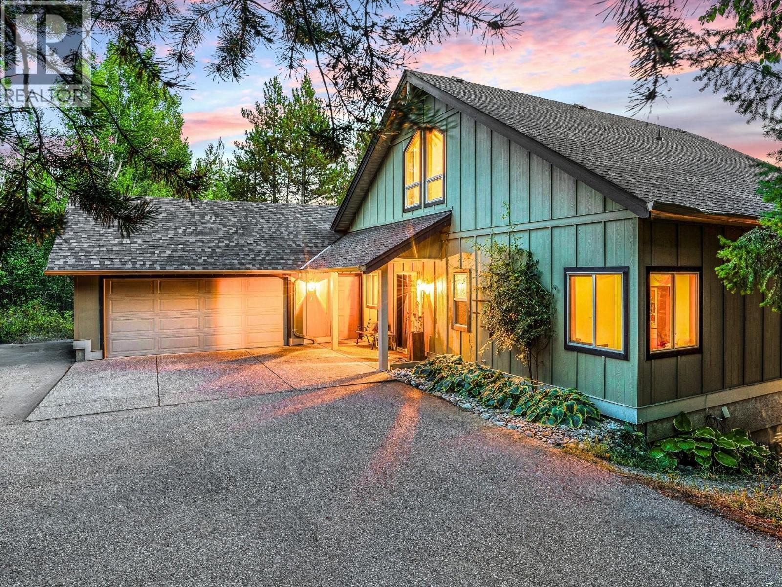 8130 Jackpine Road, Vernon, BC - Outdoor With Exterior