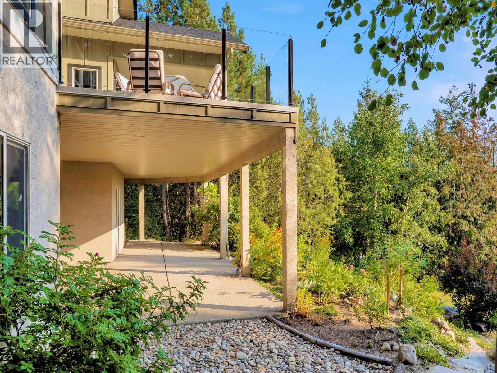 8130 Jackpine Road, Vernon, BC - Outdoor