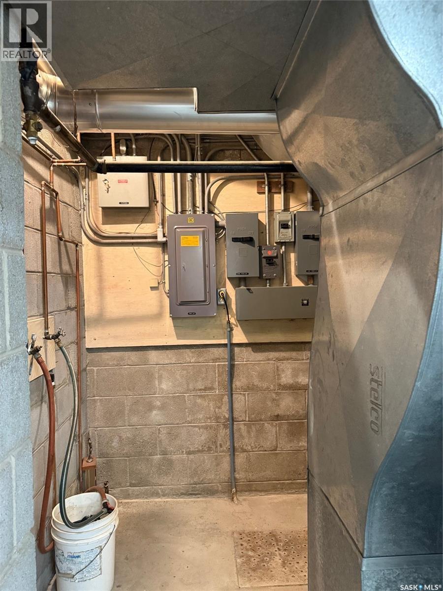 111 Haultain Avenue, Yorkton, SK