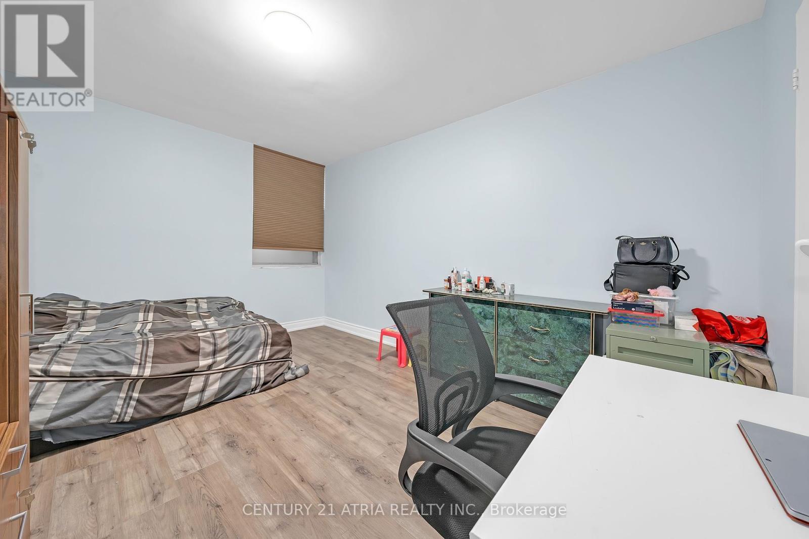 1102 - 10 Tobermory Drive, Toronto, ON - Indoor Photo Showing Bedroom