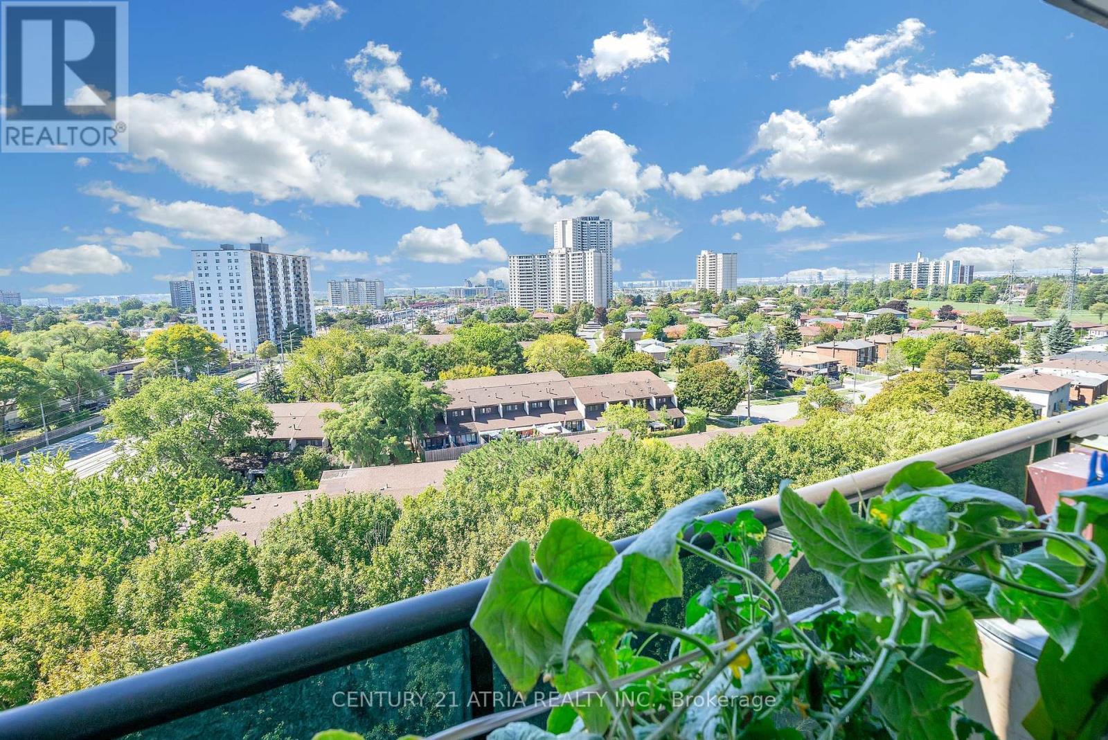 1102 - 10 Tobermory Drive, Toronto, ON - Outdoor With View
