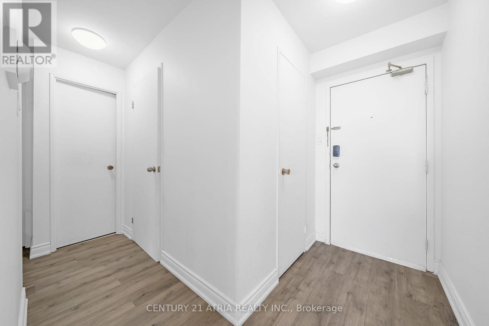 1102 - 10 Tobermory Drive, Toronto, ON - Indoor Photo Showing Other Room