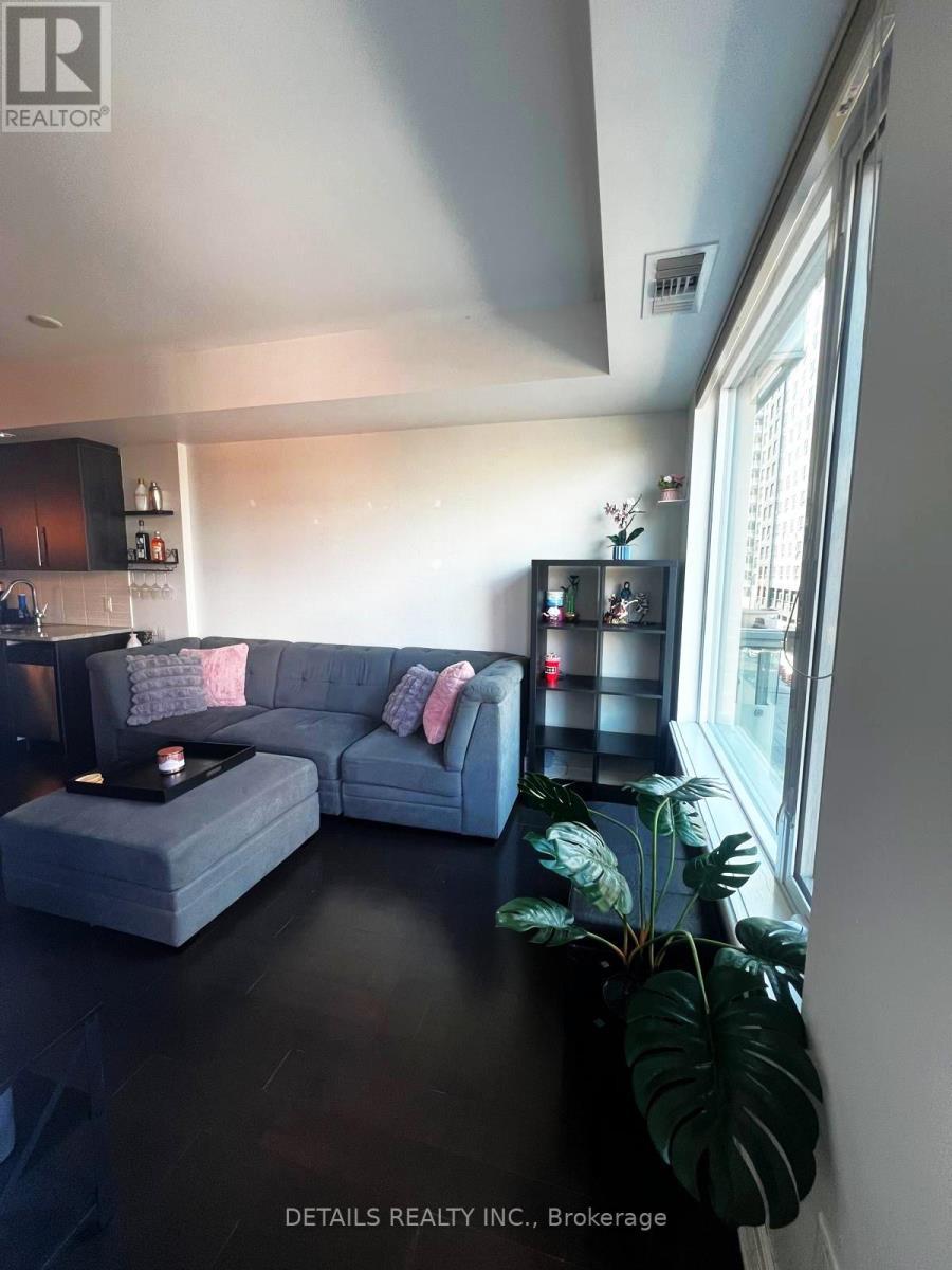 312 - 238 Besserer Street N, Ottawa, ON - Indoor Photo Showing Other Room