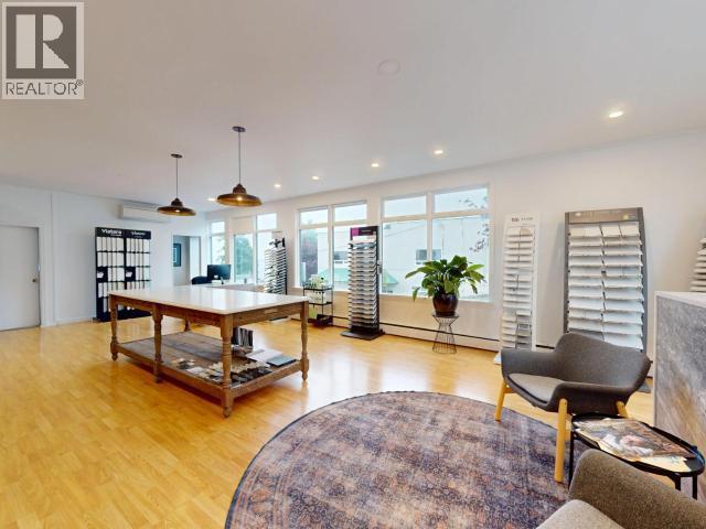 B-4573 Marine Ave, Powell River, BC