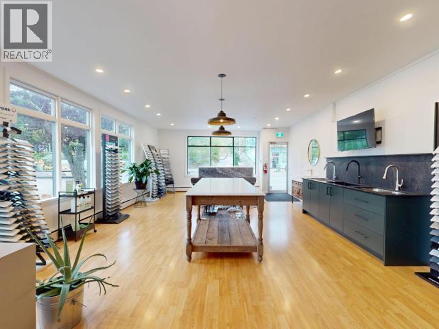 B-4573 Marine Ave, Powell River, BC