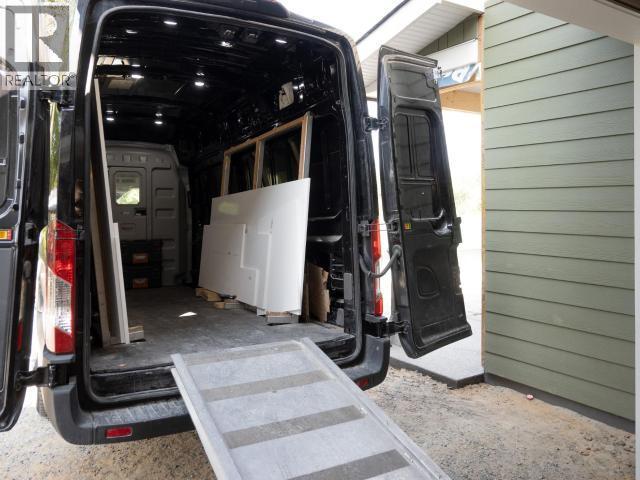 B-4573 Marine Ave, Powell River, BC