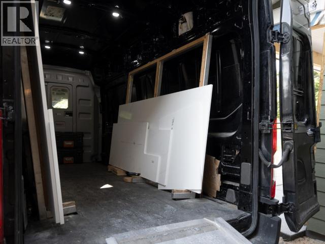 B-4573 Marine Ave, Powell River, BC