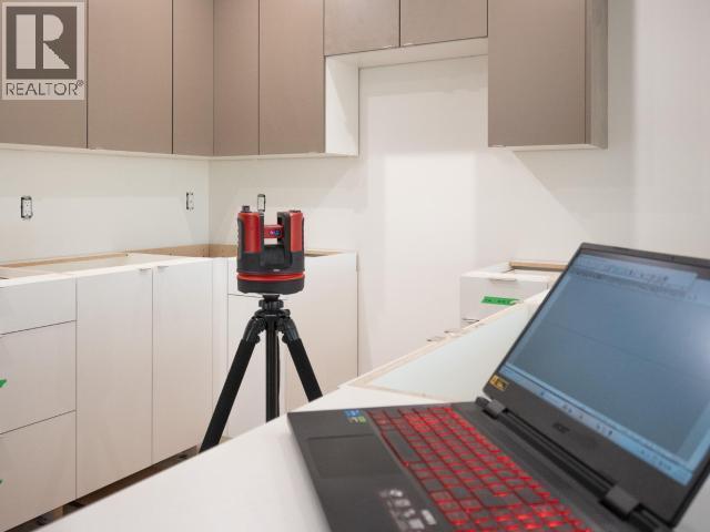 B-4573 Marine Ave, Powell River, BC