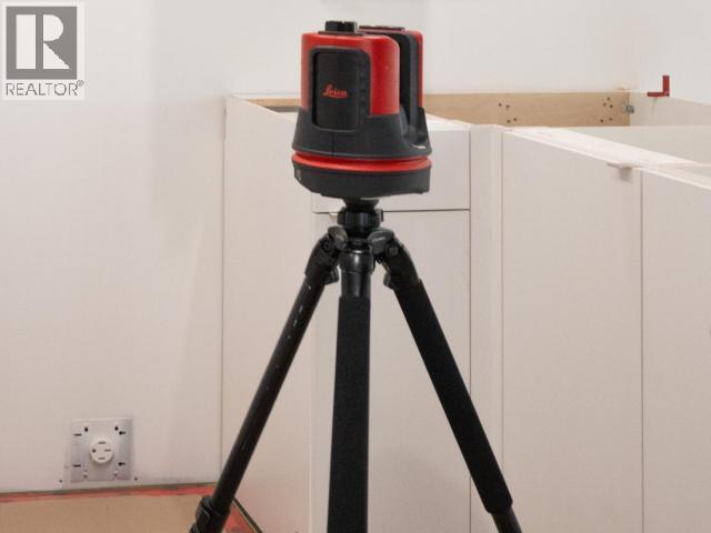 B-4573 Marine Ave, Powell River, BC