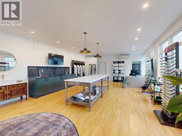 B-4573 Marine Ave, Powell River, BC