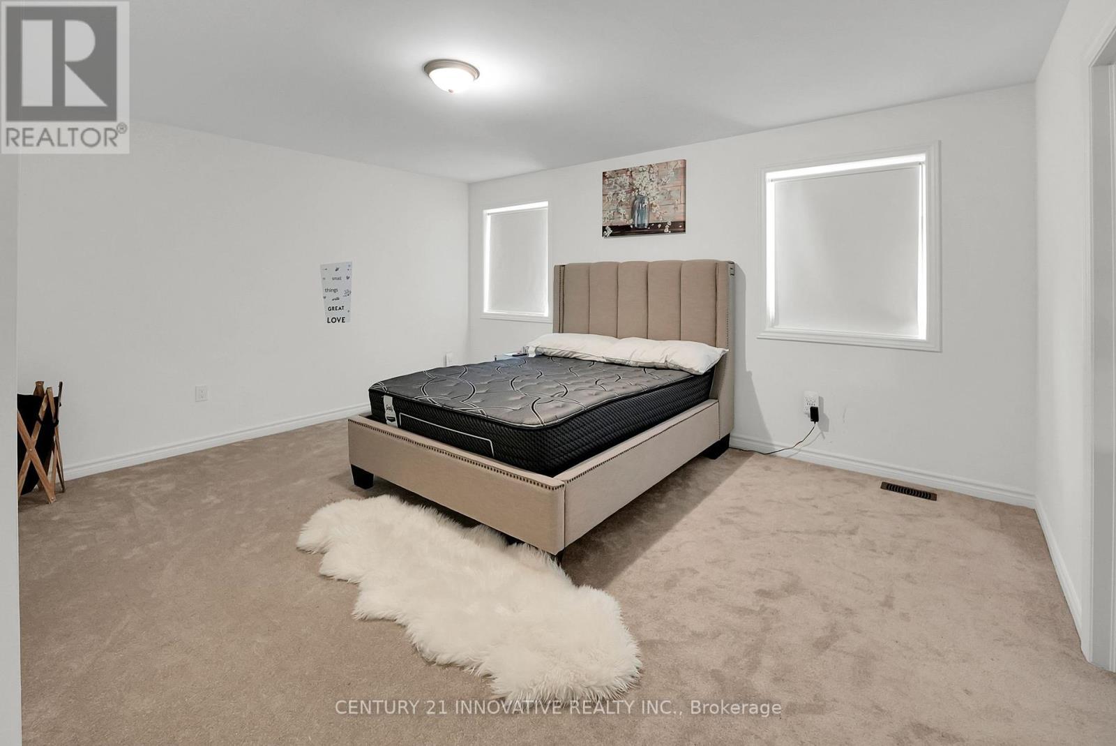 1450 Sharon Drive, Fort Erie, ON - Indoor Photo Showing Bedroom