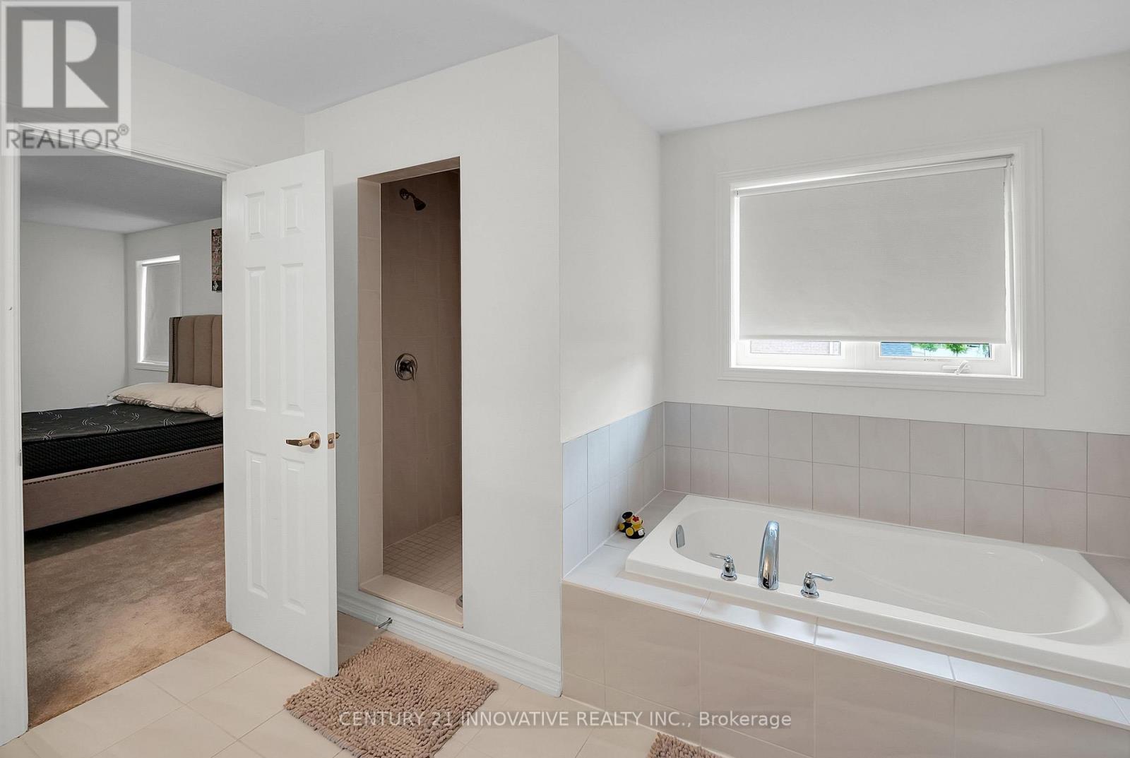 1450 Sharon Drive, Fort Erie, ON - Indoor Photo Showing Bathroom