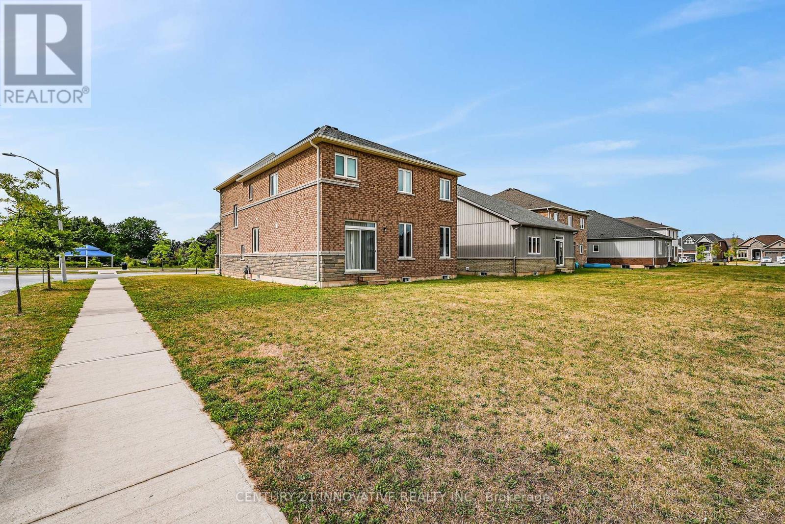 1450 Sharon Drive, Fort Erie, ON - Outdoor