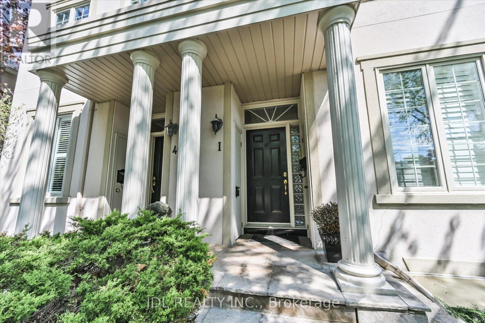 Unit I - 3036 Bayview Avenue, Toronto, ON - Outdoor