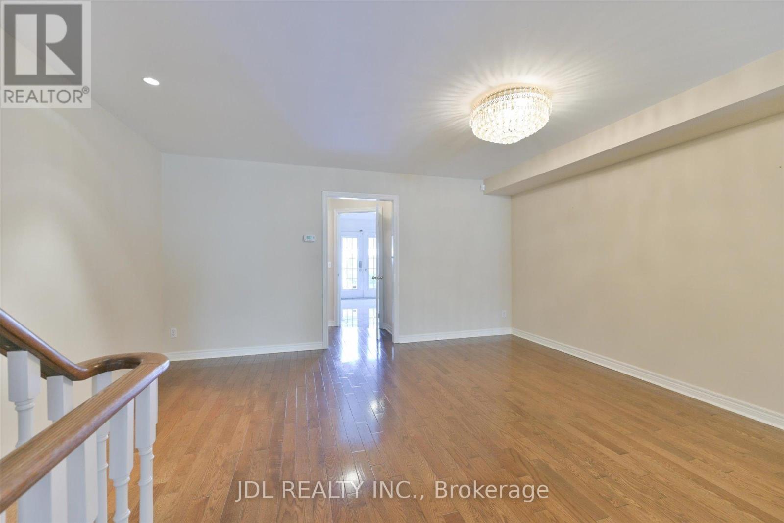 Unit I - 3036 Bayview Avenue, Toronto, ON - Indoor Photo Showing Other Room