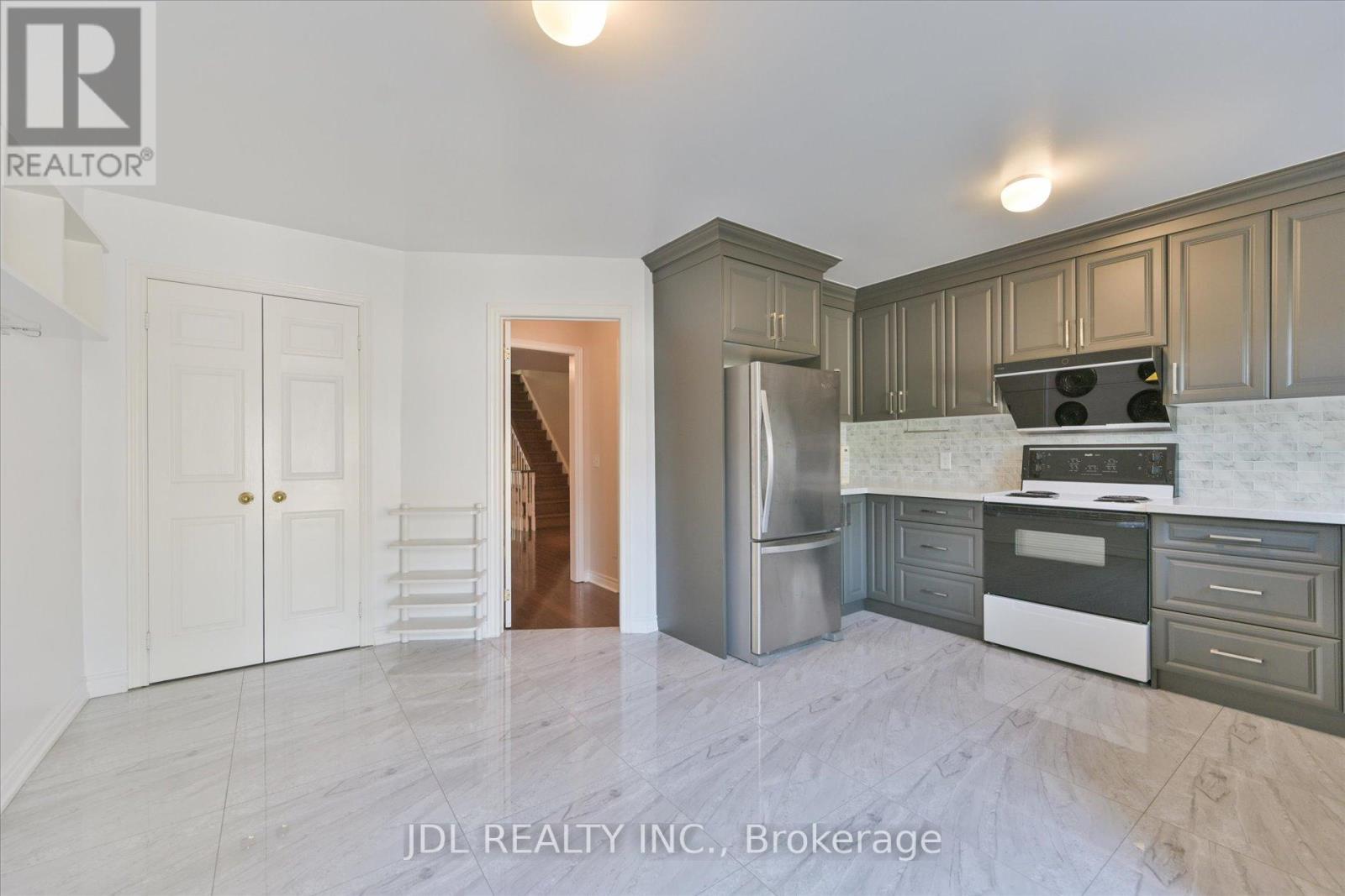 Unit I - 3036 Bayview Avenue, Toronto, ON - Indoor Photo Showing Kitchen