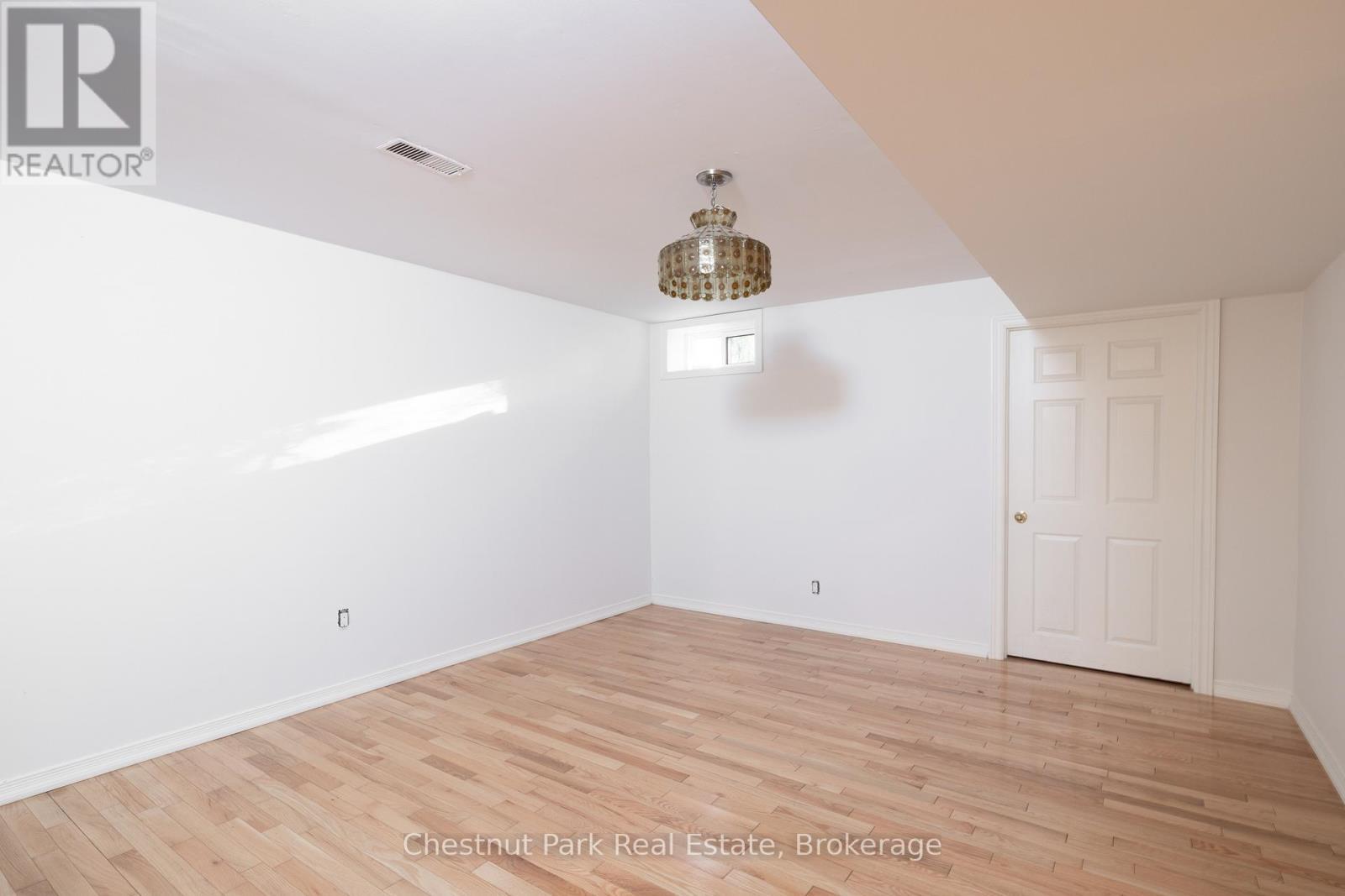 324310 Sideroad 27 Road, Meaford, ON - Indoor Photo Showing Other Room
