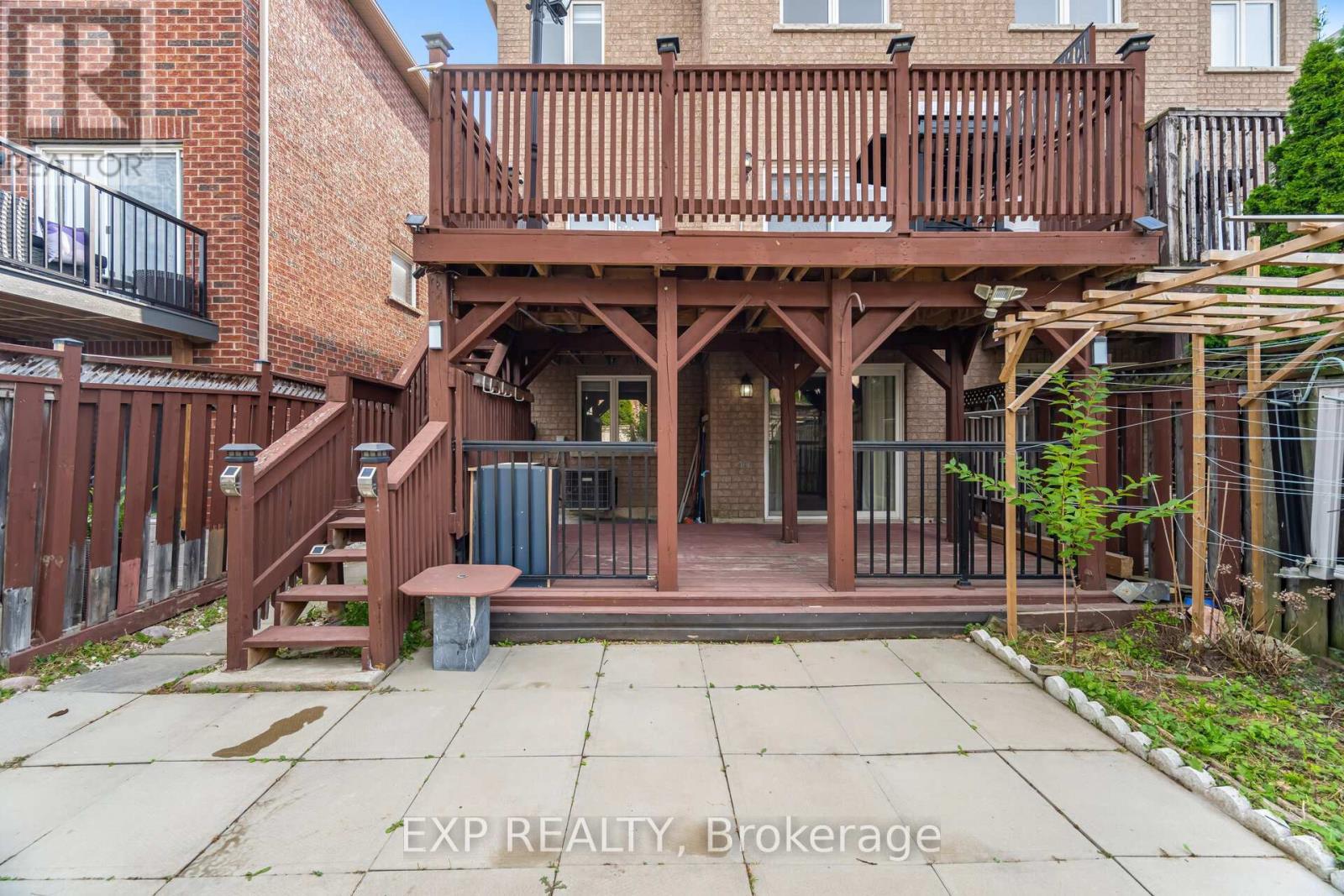 32 Arco Circle, Vaughan, ON - Outdoor With Deck Patio Veranda