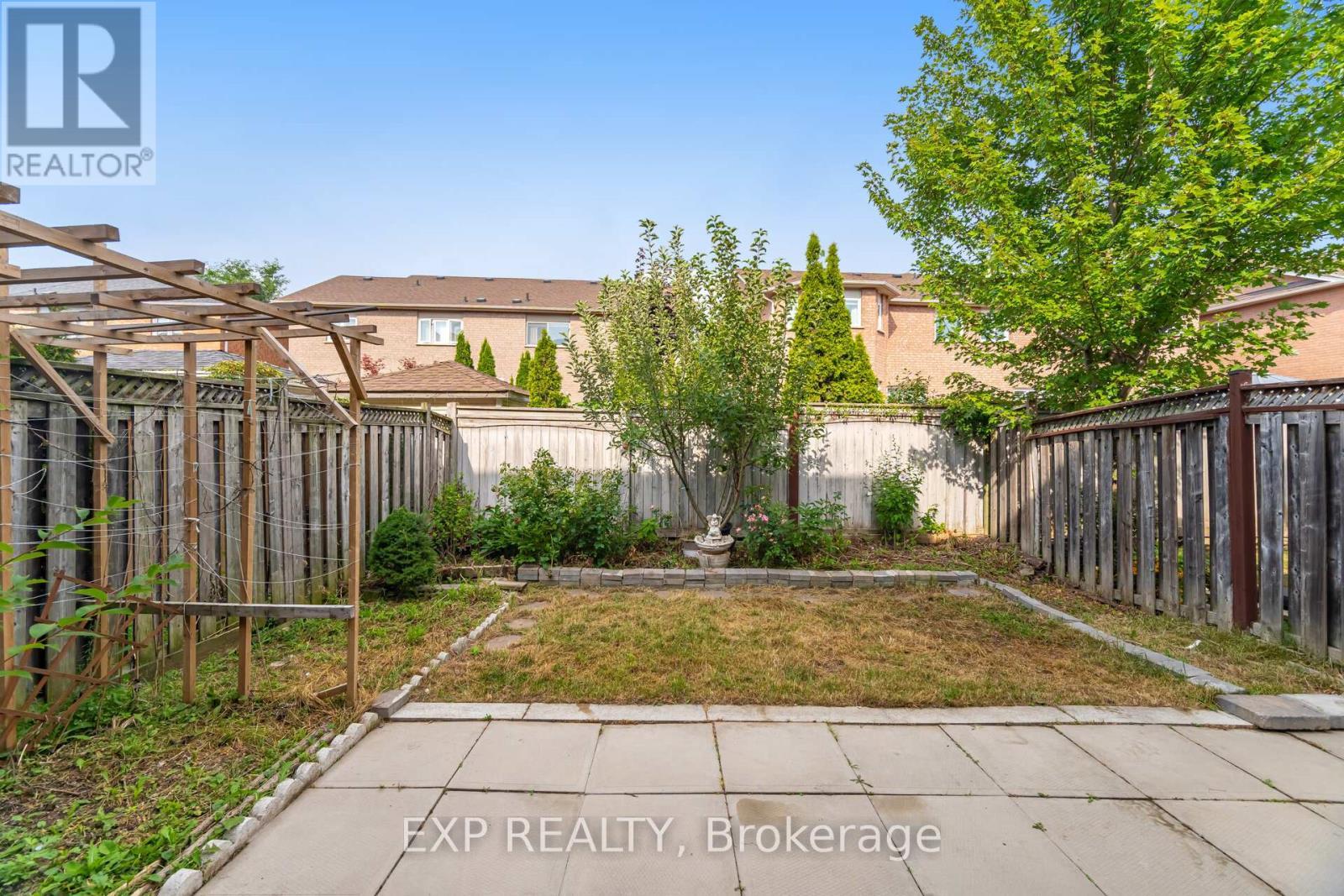 32 Arco Circle, Vaughan, ON - Outdoor