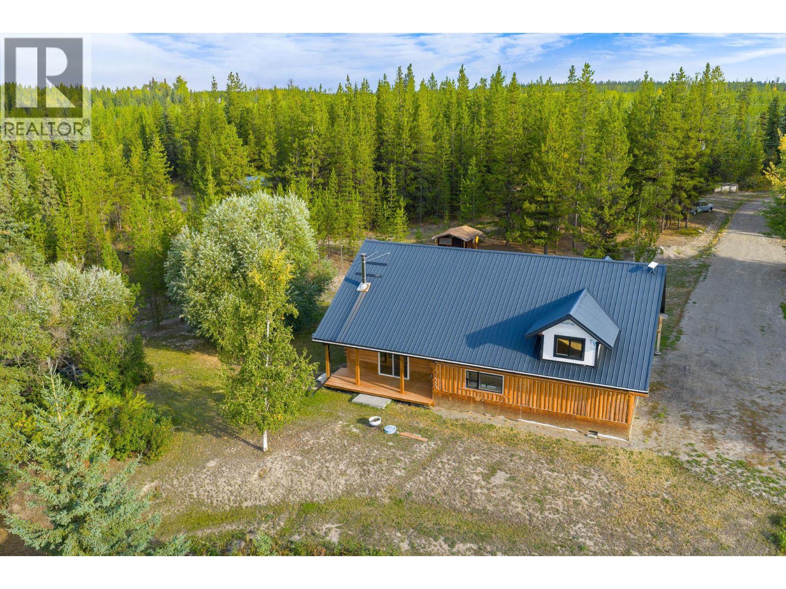 15053 Nickol Road, Vanderhoof, BC - Outdoor