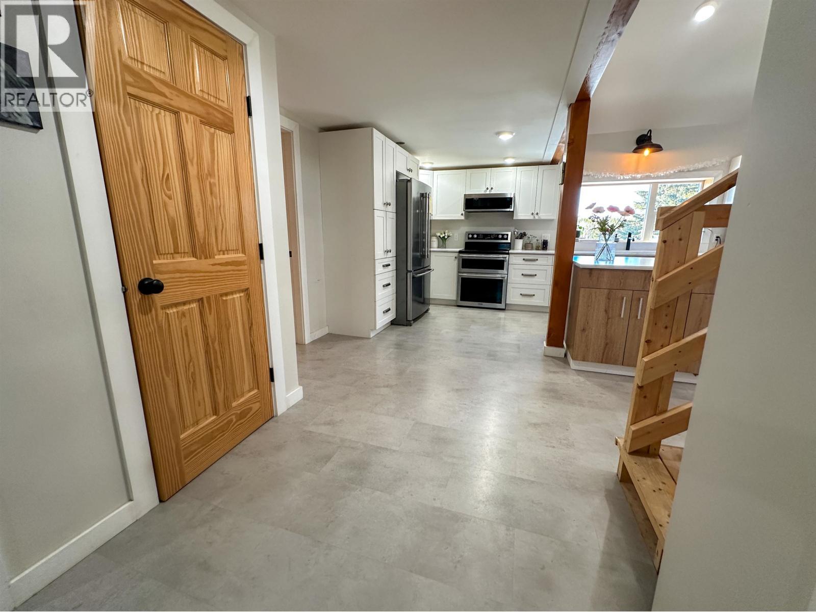 15053 Nickol Road, Vanderhoof, BC - Indoor Photo Showing Other Room