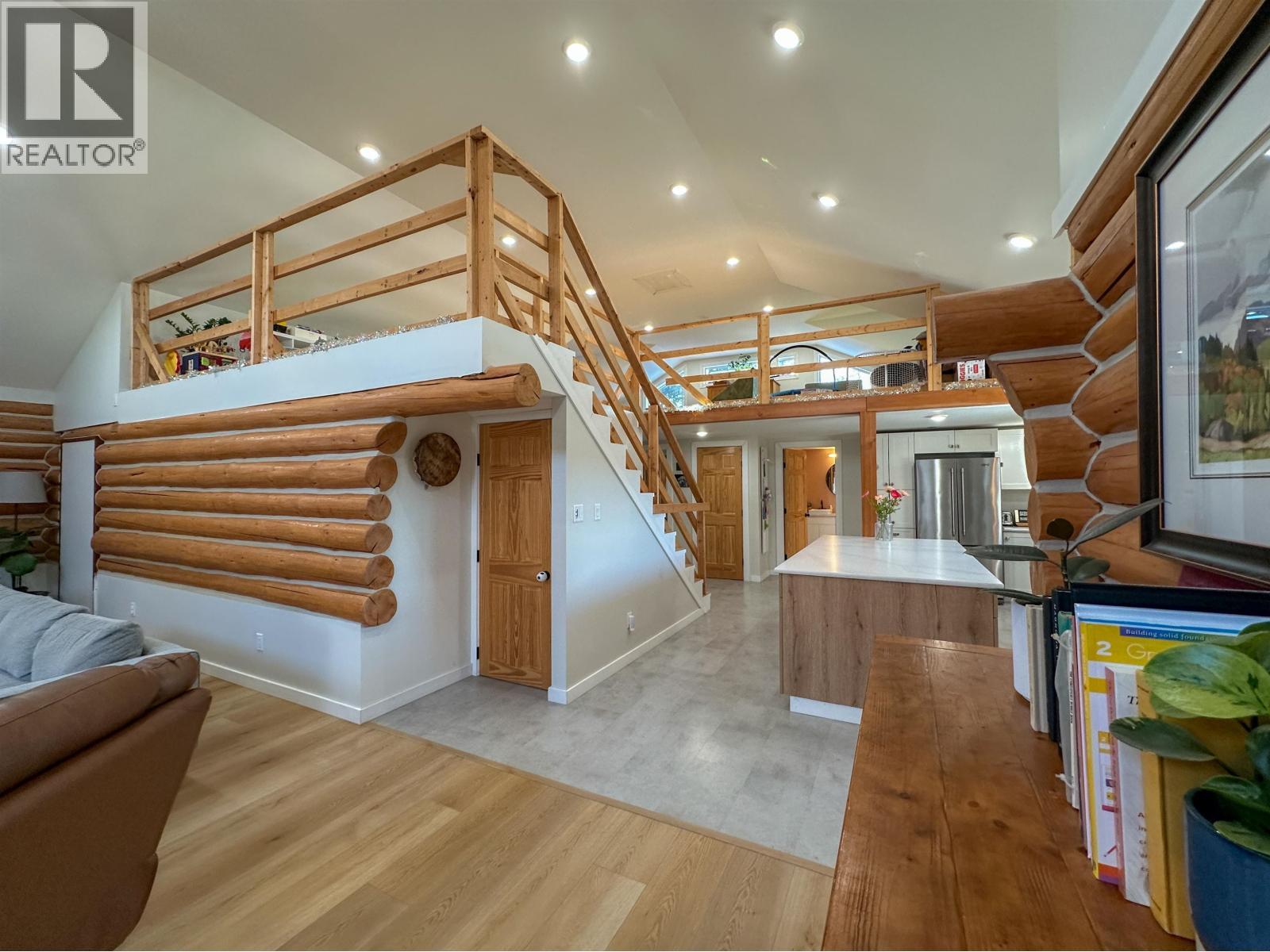 15053 Nickol Road, Vanderhoof, BC - Indoor Photo Showing Other Room