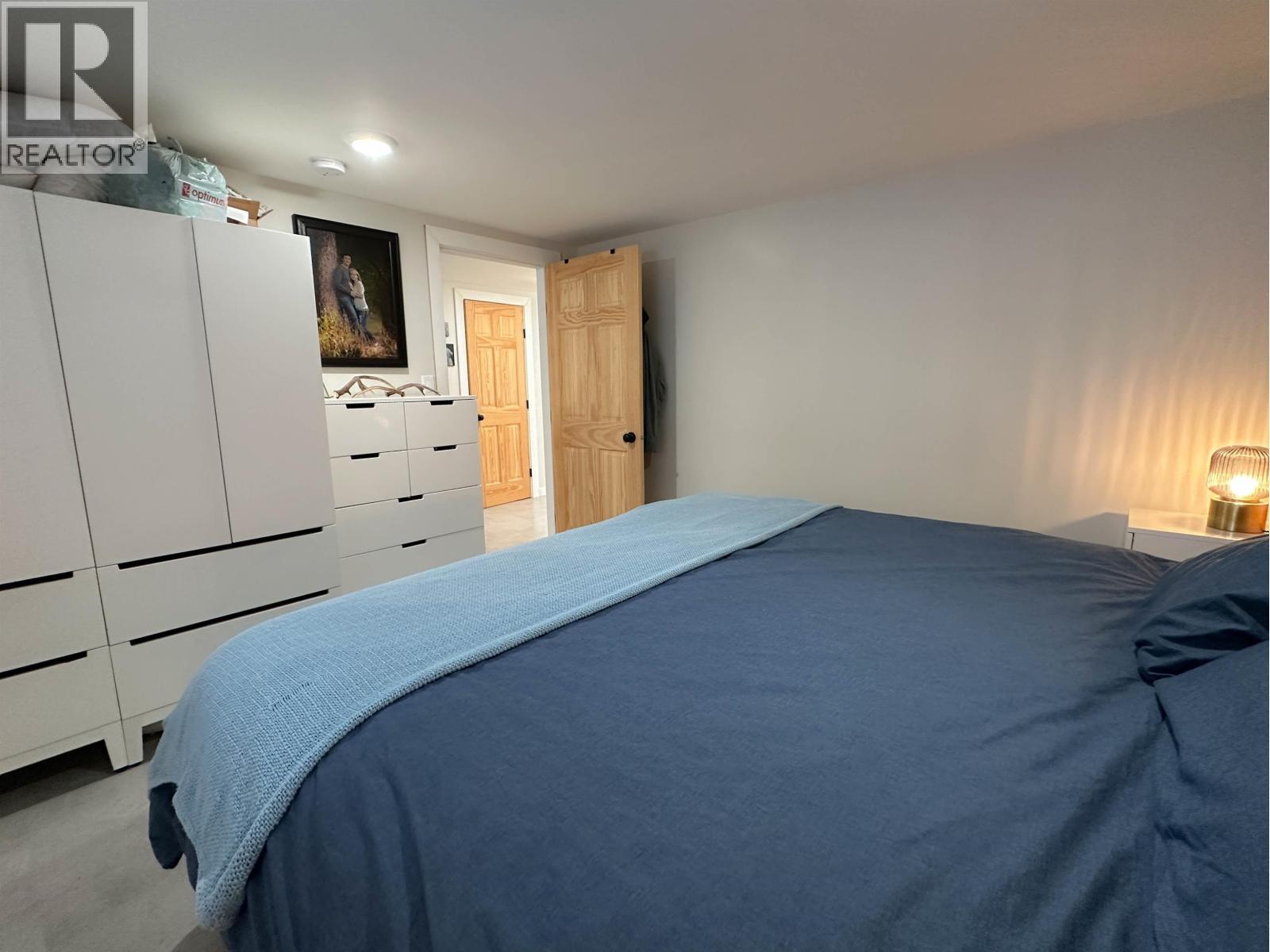 15053 Nickol Road, Vanderhoof, BC - Indoor Photo Showing Bedroom