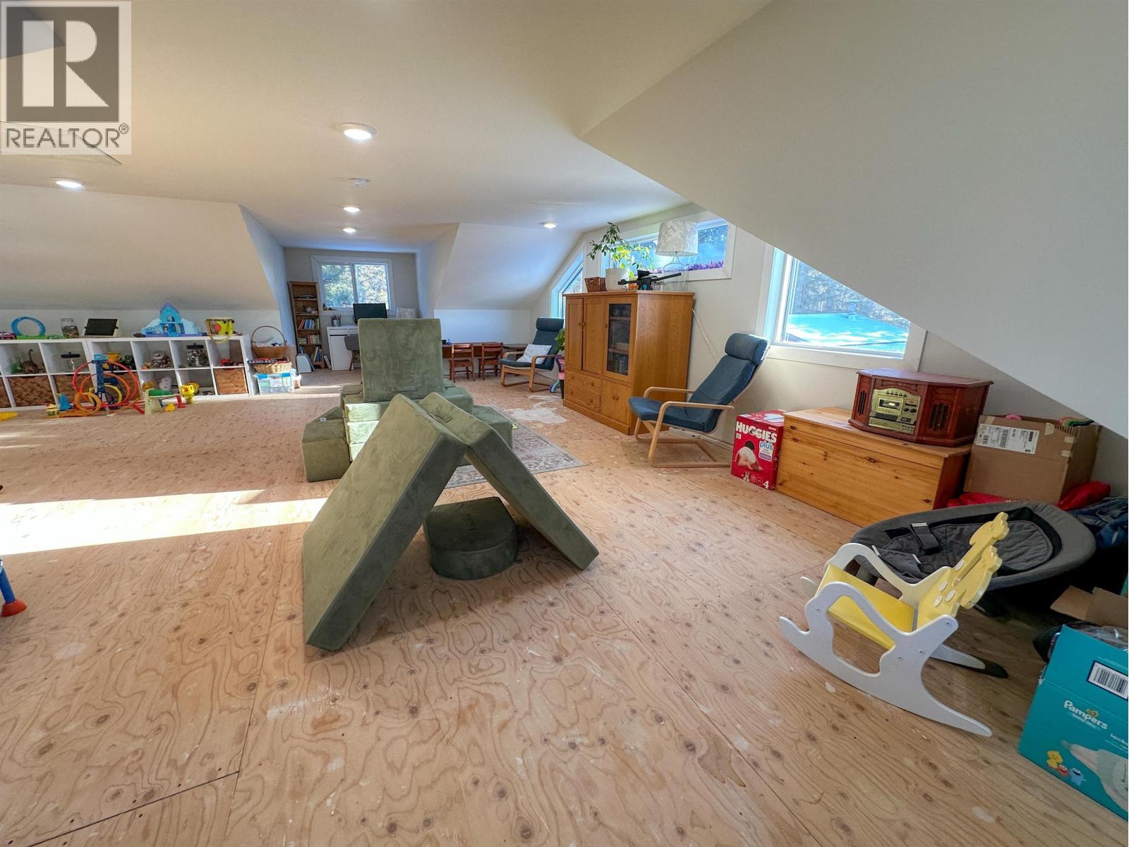 15053 Nickol Road, Vanderhoof, BC - Indoor Photo Showing Other Room