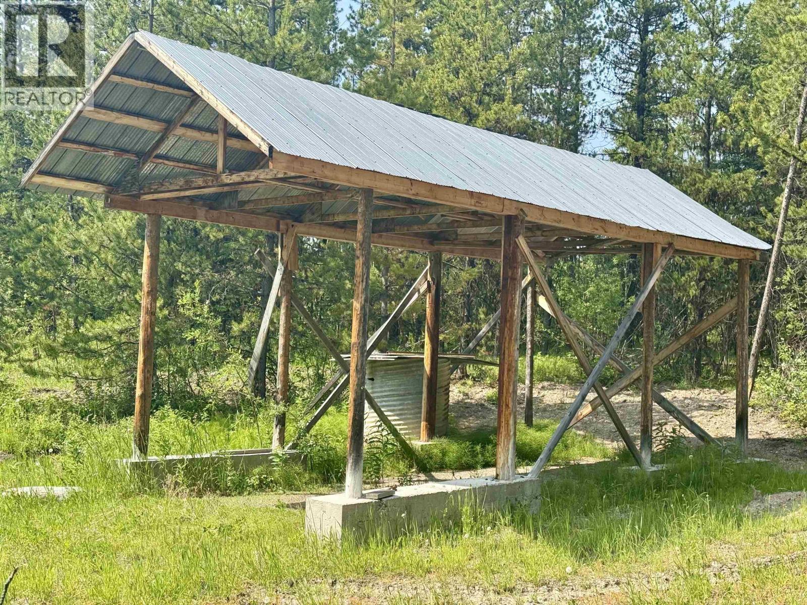 15053 Nickol Road, Vanderhoof, BC - Outdoor