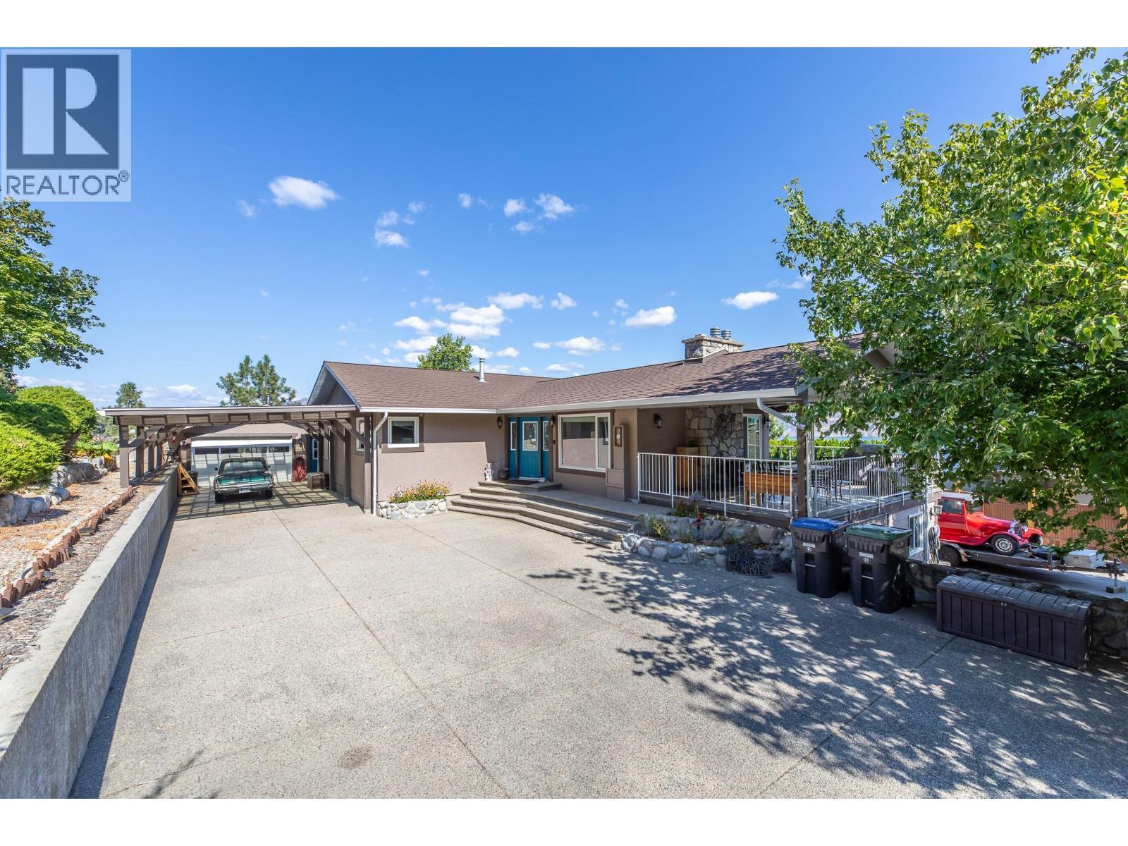 6318 Faircrest Street, Summerland, BC - Outdoor With Deck Patio Veranda