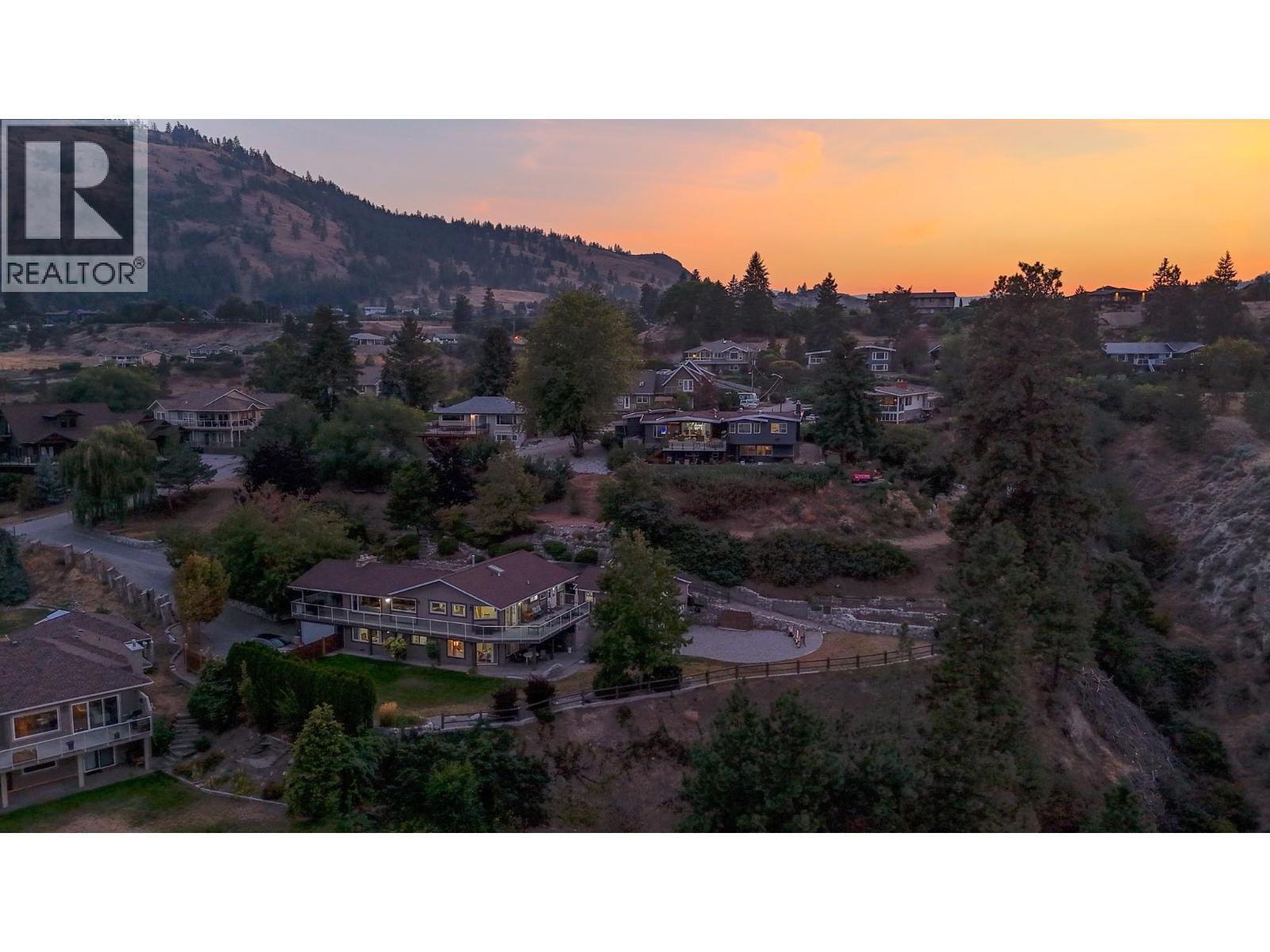 6318 Faircrest Street, Summerland, BC - Outdoor With View