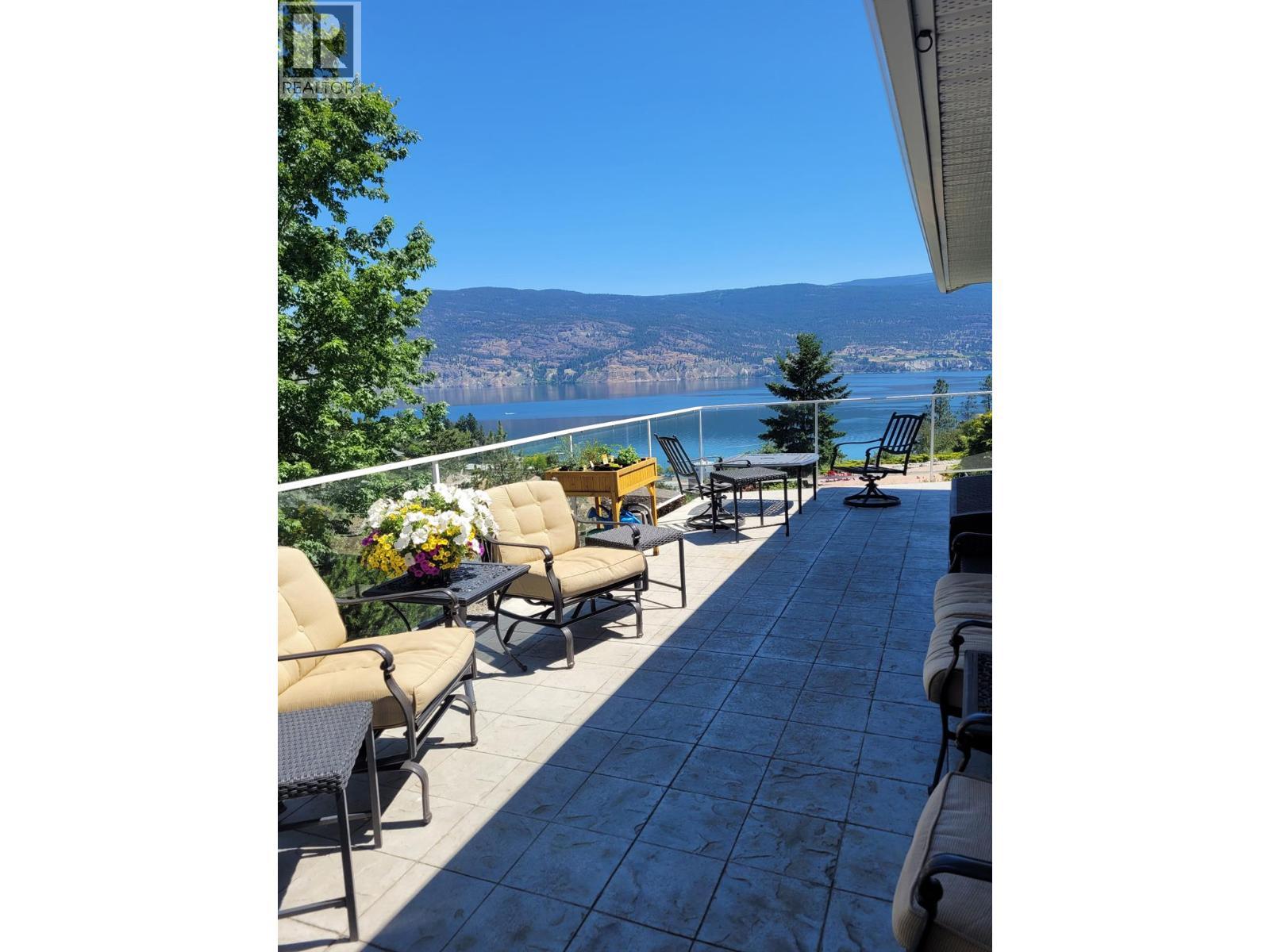 6318 Faircrest Street, Summerland, BC - Outdoor With Body Of Water With View