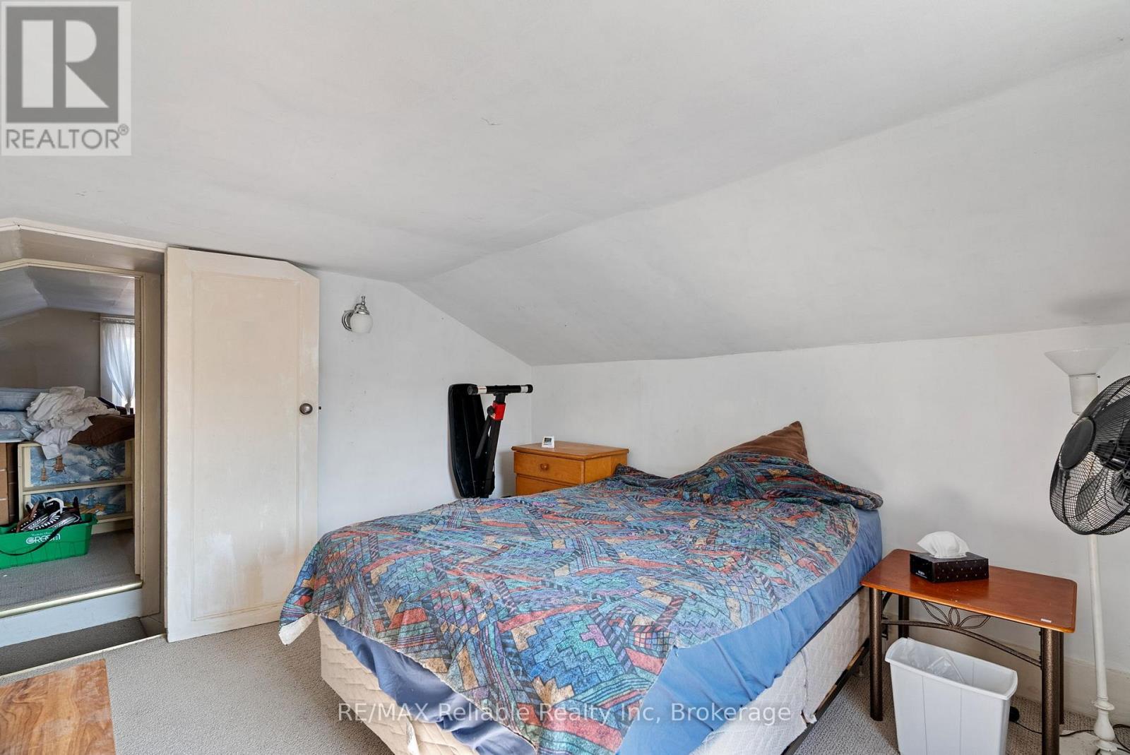 332 James Street, Central Huron (Clinton), ON - Indoor Photo Showing Bedroom