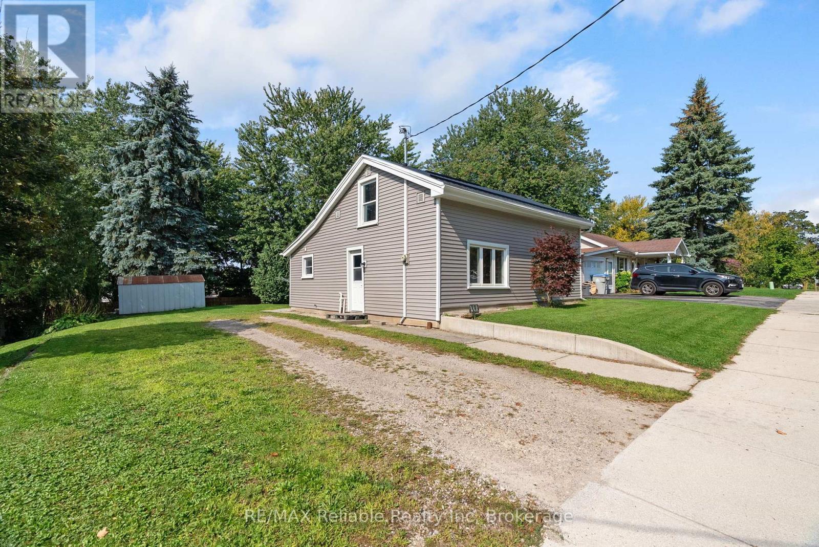 332 James Street, Central Huron (Clinton), ON - Outdoor