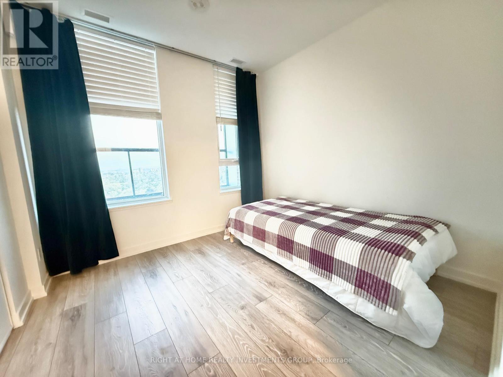 1212 - 3100 Keele Street, Toronto, ON - Indoor Photo Showing Bedroom