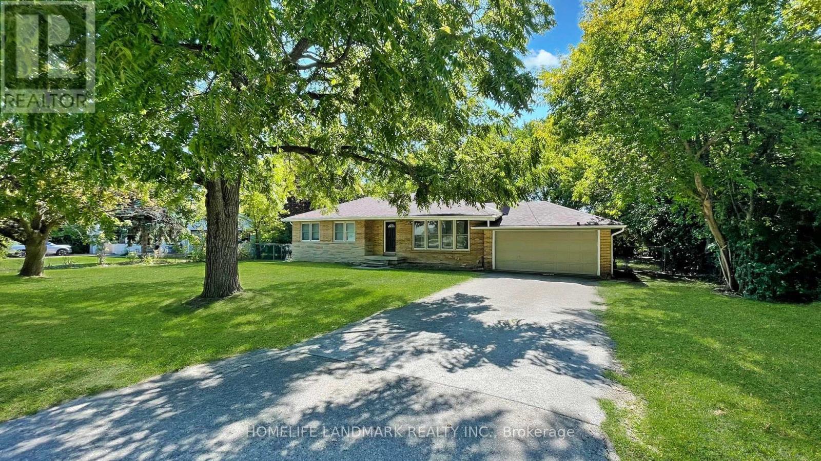 Basement - 11 Uplands Avenue, Vaughan, ON - Outdoor