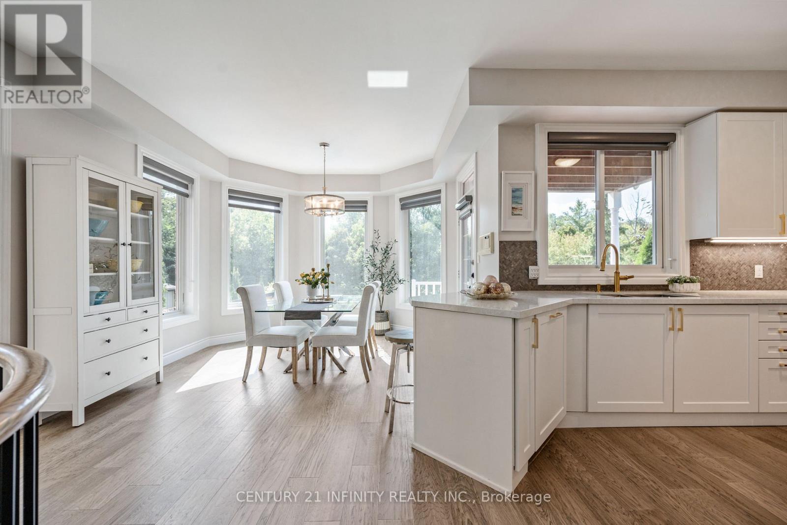 973 Mountview Court, Oshawa (Pinecrest), ON - Indoor Photo Showing Other Room