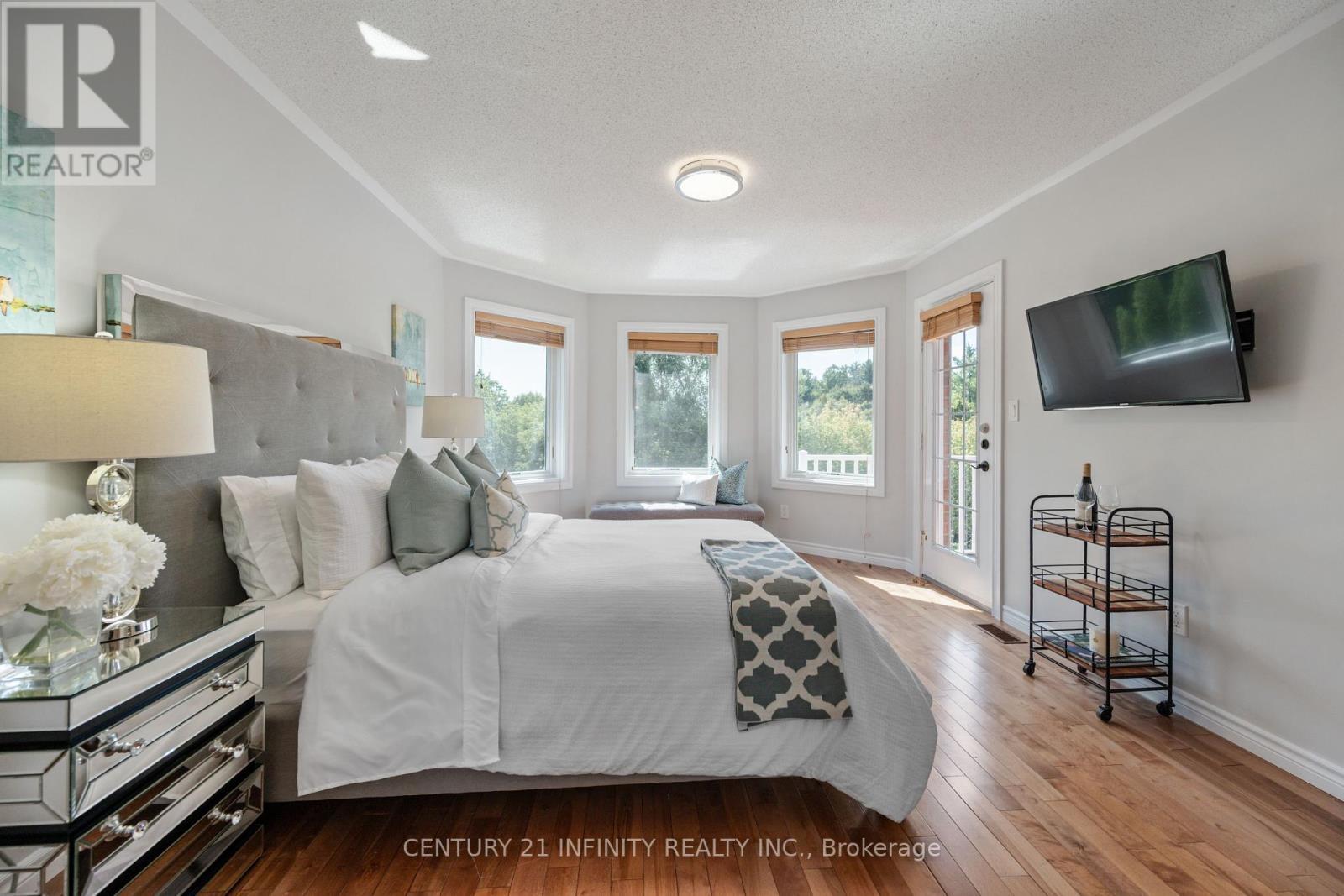 973 Mountview Court, Oshawa (Pinecrest), ON - Indoor Photo Showing Bedroom
