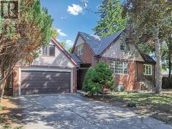 61 TALBOT ROAD Toronto, ON M2M 1S1