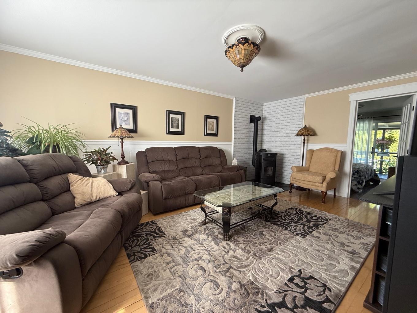 Salon - 530 Rue Arthur-Priem, Saint-Roch-De-Richelieu, QC - Indoor Photo Showing Living Room