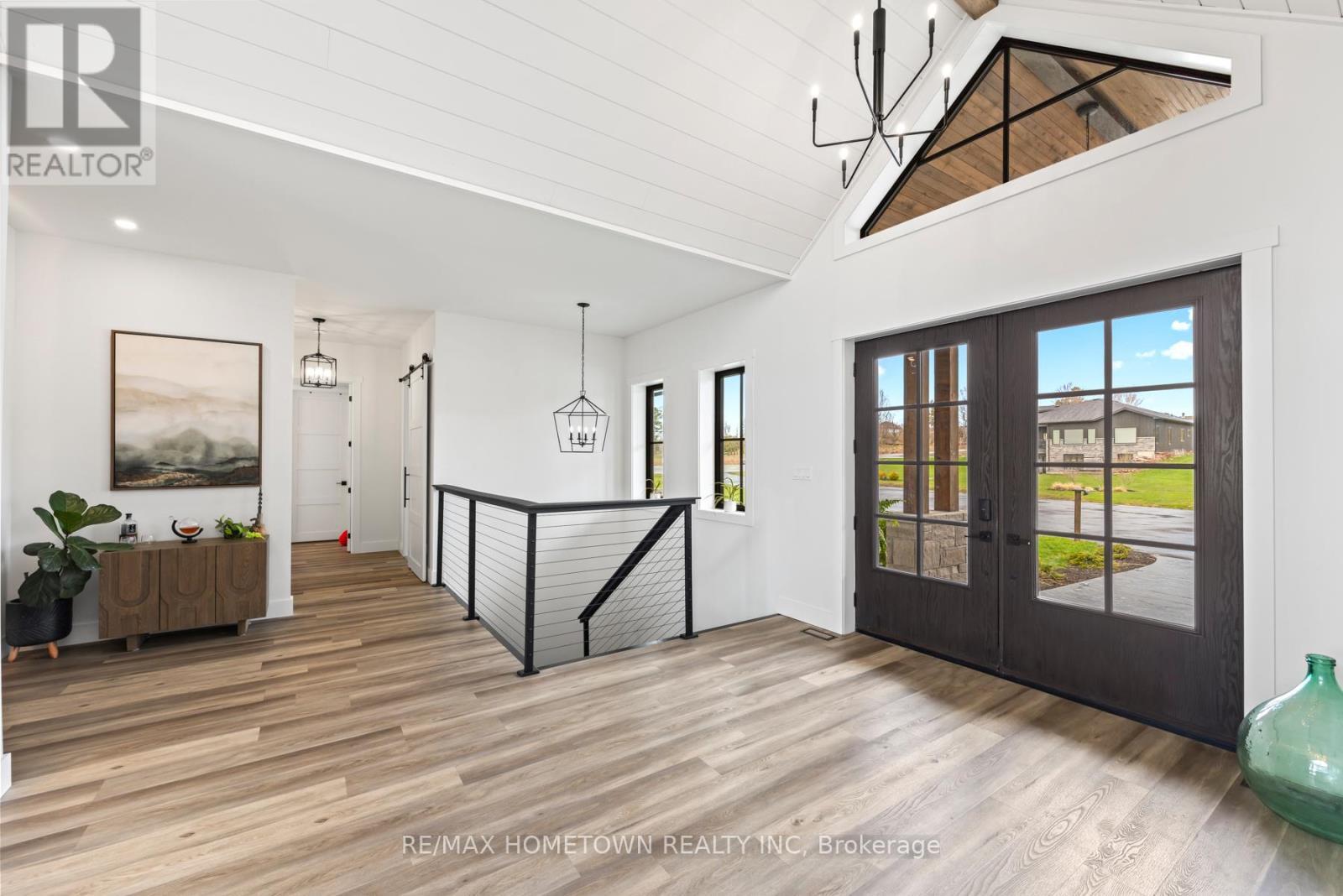 5 Shoreside Way, Augusta, ON - Indoor Photo Showing Other Room