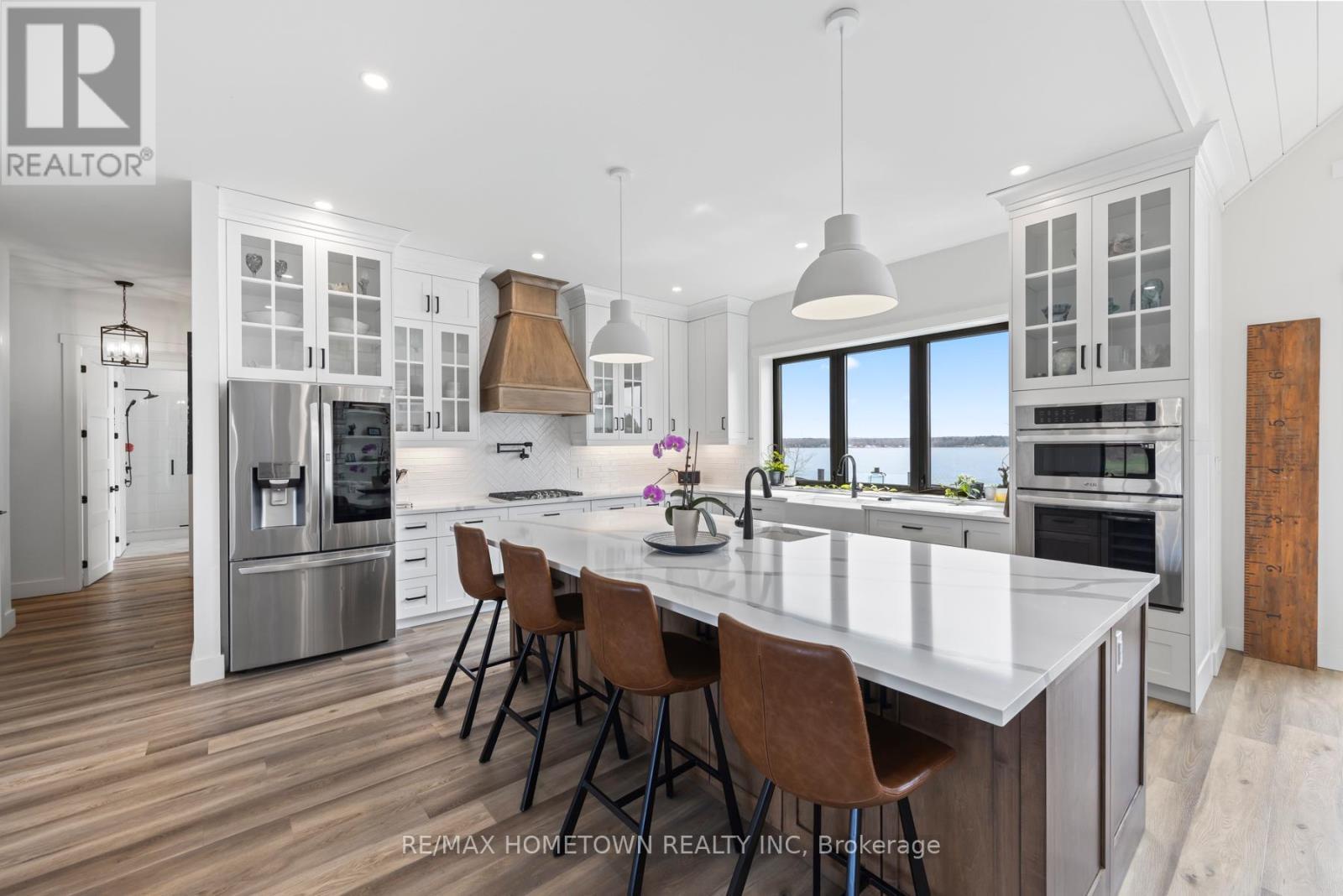 5 Shoreside Way, Augusta, ON - Indoor